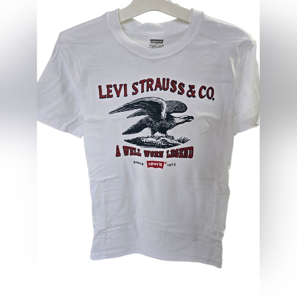 Levi's Tshirt Nwt